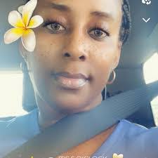 Alicia Epperson's Instagram, Twitter & Facebook