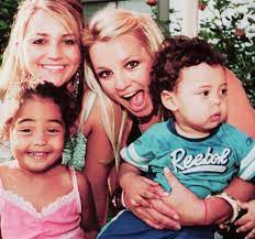 Britney spears with her kids, sean preston federline and jayden james federline. Pin On Britney 3