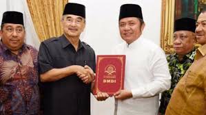 Sebuah buku karya professor syed hussein al attas diterbit kan pada tahun 2021 oleh jb news media network. Herman Deru Dapat Mandat Jadi Presiden Dunia Melayu Dunia Islam Di Indonesia Edisi 26 Agustus 2019 Palembang Pos