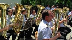 Je recherche une marche militaire je recherche une marche militaire allemande, enfin son titre. Lourdes Heeresmusikkorps 2 Kassel Musique Militaire D Allemagne Youtube
