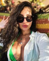 Ingrid Chaves (@ingrid_cassi) • Instagram photos and videos