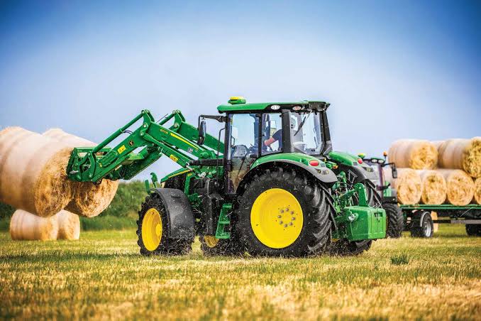John Deere's Customizable 6M Tractor