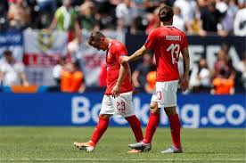 كشفت تقارير صحف إنكليزية، أن الدولي السويسري شيردان شاكيري يرغب في الرحيل عن ليفربول خلال فترة الانتقالات الصيفية المقبلة. ÙÙŠØ¯ÙŠÙˆ Ø´Ø§ÙƒÙŠØ±ÙŠ ÙŠØ«ÙŠØ± Ø§Ù„Ù‚Ù„Ù‚ ÙÙŠ ØµÙÙˆÙ Ù„ÙŠÙØ±Ø¨ÙˆÙ„ Ø¨Ø·ÙˆÙ„Ø§Øª