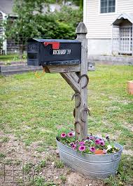See more ideas about mailbox, unique mailboxes, rural mailbox. 8 Easy Diy Mailbox Designs Decorative Mailbox Ideas