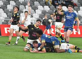 Otago shows plenty but pipped late