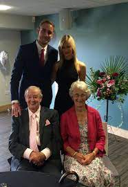 It is not yuvraj singh who hit him for 6 sixes, but the fearless virender sehwag is giving england pacer stuart broad sleepless nights. Stuart Broad On Twitter Grannie And Grandad Broad Celebrated Their 60th Wedding Anniversary Today With The Family 60th Both Look Great Http T Co Yyjhwxdl1u