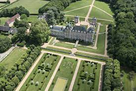 We also provide mobile service to hotels and condos in the area. Cabinet Le Nail Belles Demeures De Chasse De Prestige Chassons Com