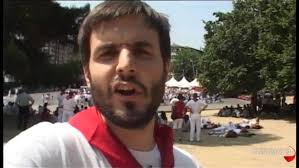 Daniel Igoa prepara un cocktail 13 julio San Fermín 2013 Navarra Televisión 