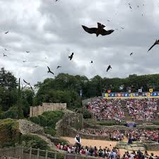 De andre aktører er fremragende som godt, men de to er bare den bedste. Our Family S Five Favorite Shows At Puy Du Fou Theme Park France Intentional Mama