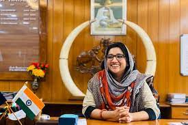 The trash collectors came early today. Wayanad Collector Warns Of Fake Audio Clip On Covid 19 Spread In Her Name The News Minute