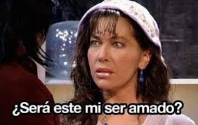 Te van a criticar por todo. Tú vente a dormir conmigo y te vas en la  madrugada antes que los vecinos te vean