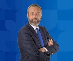 Per quale motivo mandare il proprio cv sulla pagina lavora con noi della banca ifis è il metodo migliore per proporti? Due Condirettori Generali In Arrivo In Banca Ifis