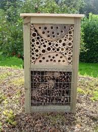 Pin By Rimlishof On Gardens And Homesteding Insect Hotel Bug Hotel House Insects