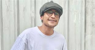 Shah iskandar is an actor, known for saga 2 (2020), cik cinderella dan encik tengku (2016) and khurafat: Nampak Ada Yang Tersembul Gambar Shah Iskandar Undang Komen Nakal Gosip Tempatan Gosip Forum Cari Infonet