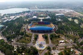 A small bowl of coke will attract slugs and snails, and then the acid in the coke. Pemprov Sumsel Kembangkan Jakabaring Sport City