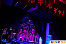 Bagi sebagian orang, kawasan pattaya adalah all night is saturday night, karena tiap malam hiburan di sini seakan tidak ada habisnya. Foto Geliat Hiburan Malam Patpong Thailand Yang Hidup Kembali Merdeka Com