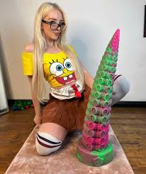 Babychar porn cheeks wide