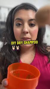 Baking Soda in Hair for Dry Shampoo