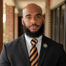 Alexandria Darnell's Instagram, Twitter & Facebook