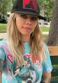 Bite those lips. 💯🙌🔥 #funny #comedy #actor