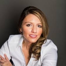 Rebecca Mott's Instagram, Twitter & Facebook