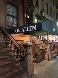 Joseph michael allen is a welsh footballer who plays for liverpool and the welsh national team as a midfielder. Joe Allen New York City Hell S Kitchen Restaurant Bewertungen Telefonnummer Fotos Tripadvisor