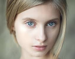 Agata Grodek Projects :: Photos, videos, logos, illustrations and branding  :: Behance