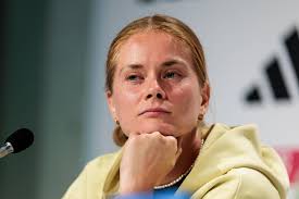 Nickimammasol brown porn i left my car where she had