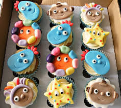 In The Night Garden Cupcakes Garden Party Birthday Garden Cupcakes Garden Cakes
