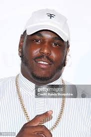 Malik Jackson's Instagram, Twitter & Facebook