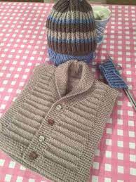 Kolay Anlatimli Erkek Cocuk Suveter Modeli Deryanin Dunyasindaki Bebek Yelek Modelleri 2015 12 24 Baby Knitting Patterns Orgu Bebek Yelek