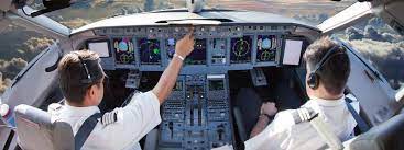 Best flight schools to become a commercial pilot in usa. The Top 25 Colleges For Aviation Degrees Thebestcolleges