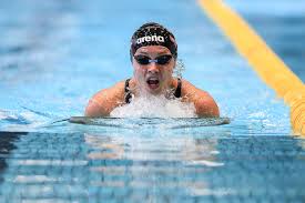 She competed at the 2012 summer olympics in the women's 100 metre backstroke, finishing in 25th place in. Qldevajazepxfm
