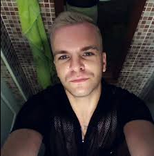 A*Teens in London today. ⭐️🇬🇧🎤