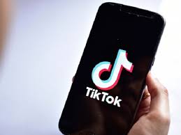 Viral tiktok anime andaikan saja hp ku gak jatuh dan viral ikan mas. Ikut Challenge Ini Di Tiktok Gadis 10 Tahun Mati Otak
