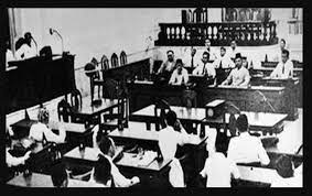 K.r.t radjiman wedyodiningrat pada pidato awal sidang pertama, menyatakan bahwa untuk mendirikan indonesia merdeka diperlukan suatu dasar negara. Sejarah Hari Ini 10 Juli 1945 Sidang Kedua Bpupki