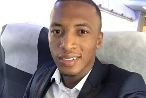 MP3 DOWNLOAD Dumi Mkokstad - Ziphozenkosi (+ Lyrics) | CeeNaija