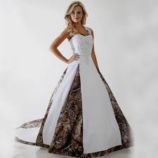 Plus Size Camo Wedding Dress Lace White Camouflage Ball Gown Bridal Dress Chapel Train Vest Camo Wedding Dresses Camouflage Wedding Dresses Cheap Wedding Dress