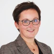 Silvia Lang's Instagram, Twitter & Facebook