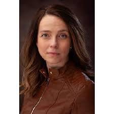 Elena Harding's Instagram, Twitter & Facebook