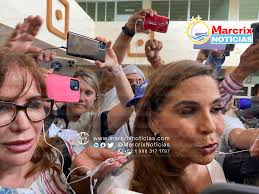 Acude Mara Lezama a votar en Casa de la Cultura; "Vamos a ganar" afirma y  pide que sea una fiesta democrática