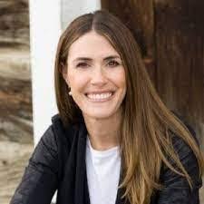 Amanda Steinle's Instagram, Twitter & Facebook