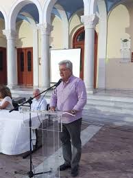 Τα εναέρια μέσα αποχώρησαν μόλις νύχτωσε, ενώ οι πυροσβεστικές δυνάμεις θα είναι σε επαγρύπνηση όλη τη νύχτα». Keratea Nea Sygkentrwsh Kata Ths Egkatastashs Anemogennhtriwn Sto Paneio Oros Xtypos Online
