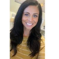 Monique Ragland's Instagram, Twitter & Facebook