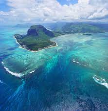 Mauritius is an island country, part of the mascarene islands, off the eastern coast of africa. Russkogovoryashij Gid Na Mavrikii Andrej Ostrov Individualnye Tury I Ekskursii Na Mavrikii