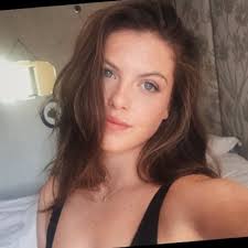 Madelyn Murphy (@Madelyn03504542)