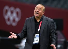 شوقي غريب يبكي على الهواء: Qcr8yr Rtlfulm