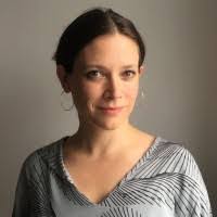 Jennifer Hewson's Instagram, Twitter & Facebook