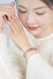 Vòng Tay Đá Thạch Anh Tóc Vàng