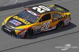 Nascar sprint cup driver matt kenseth just matt kenseth's gone from mildly annoyed with joey logano over a crash last week to super mad to. Kenseth Puts The Squeeze On Kahne Contenders Taken Out In Ensuing Crash